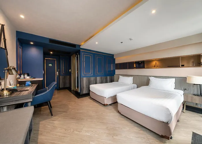 Vince Pratunam Hotel