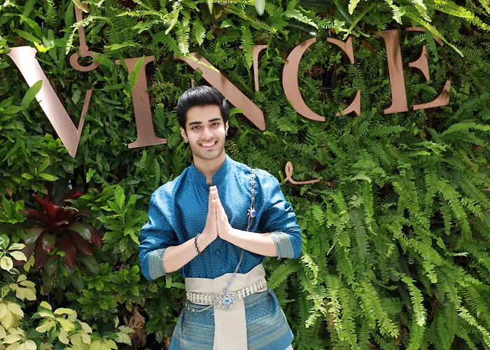 Vince Pratunam מלון 4*