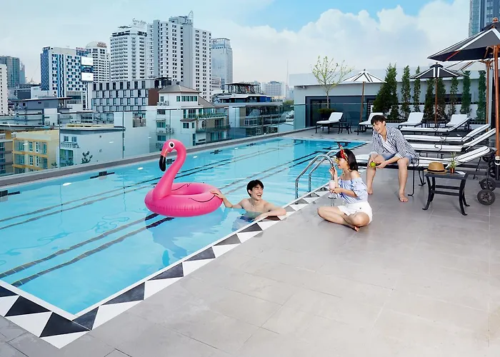 Vince Pratunam Hotel